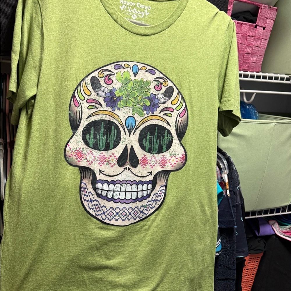 Rowdy crowd Tee